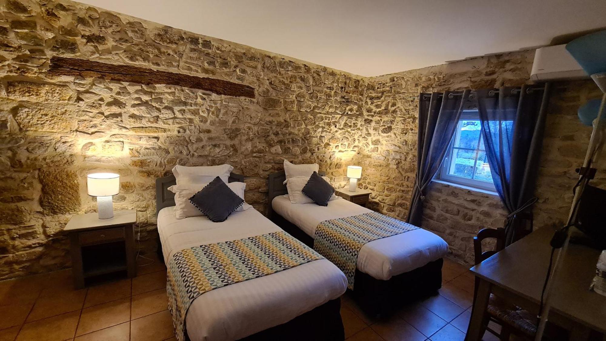 Logis Hotel La Bastide Saint Bach Suze-la-Rousse Kültér fotó